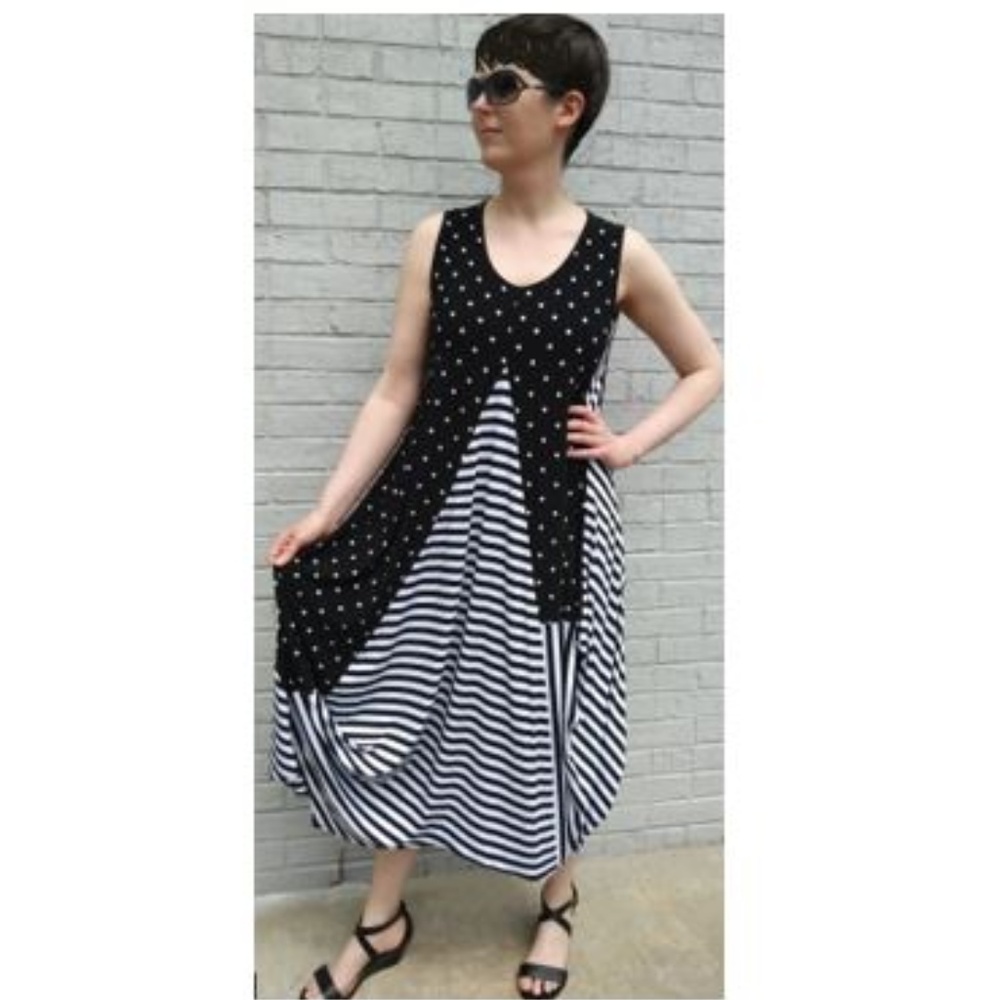 Sun Kim by Comfy USA Black/White Dot/Stripe Dress